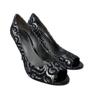 Nine West Masqureder Peep Toe Heels Womens Size 8 Silver Black Lace 4" Heel